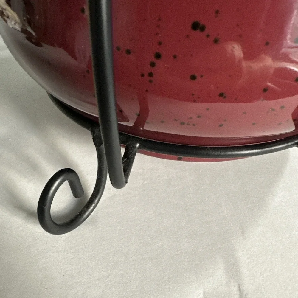 Vintage Speckled Stoneware Bean /Soup Pot With Iron Trivet